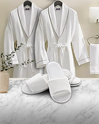 Халаты и тапочки